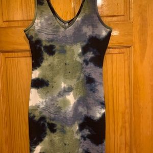 Women Body-con dress Petite M -NWT